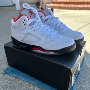 Air Jordan 5 Retro GS “Fire Red” 2020